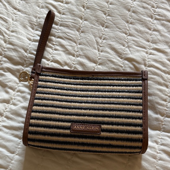 Anne Klein Striped Brown and Black Wristlet - Picture 1 of 4